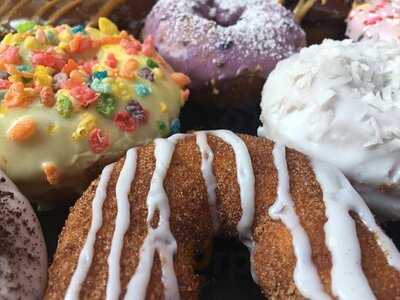 Downtown Donuts