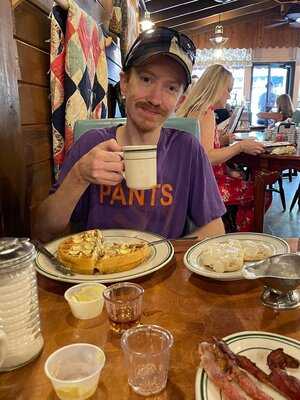 Colonial Pancake & Waffle House