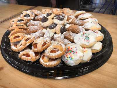 Ippolito Italian Deli