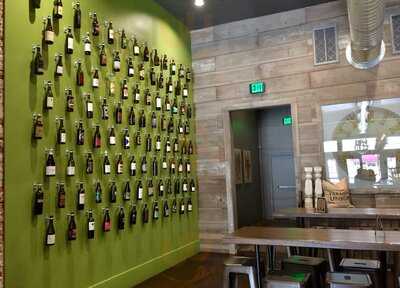 Farmers Union Pour House