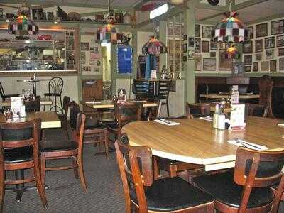 Untouchables Pasta & Pizza