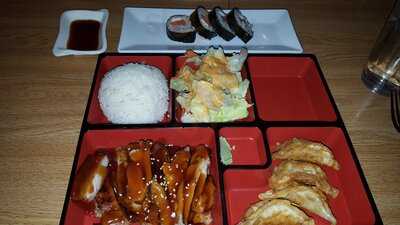 Bonsai Teriyaki & Sushi