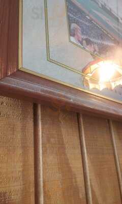 Charlie & Millie's Pizza House