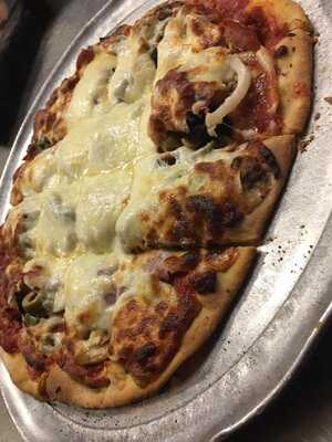 Charlie & Millie's Pizza House