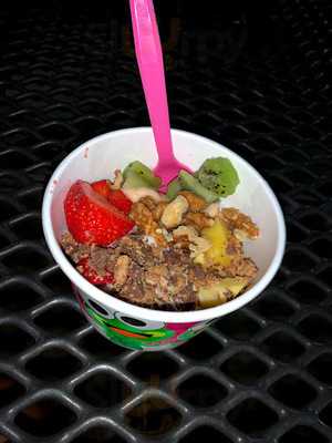 Sweet Frog Frozen Yogurt
