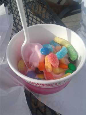 Sweet Frog Frozen Yogurt
