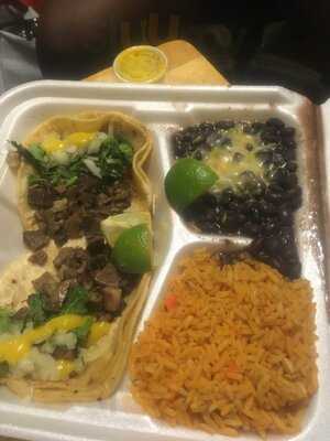 Los Garcia Mexican Fusion