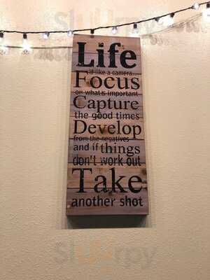 Main Stop On The Ave