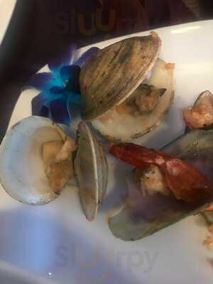 Mojo Nuevo Latino Cuisine