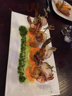 Mojo Nuevo Latino Cuisine