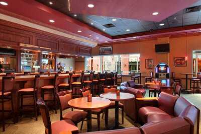 P.j.'s Pub At The Hilton