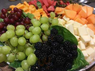 Sages West Bay Bistro