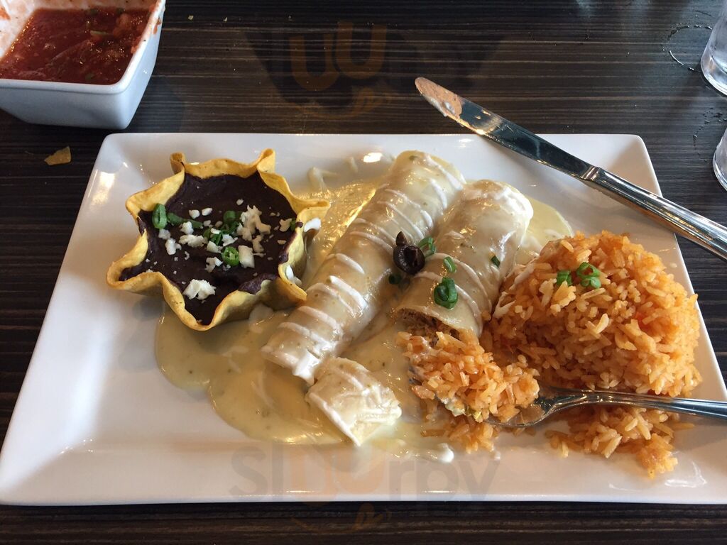 Chante Mexican Grill & Cantina