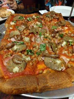 Giovanni's Pizza & Pasta