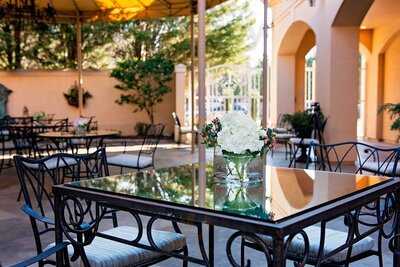 Cristina Gray's Restaurant & Bar