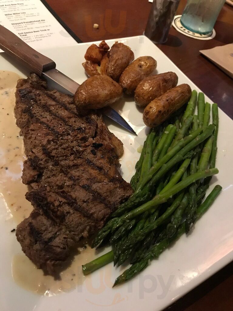 The Cask Taphouse And Grill