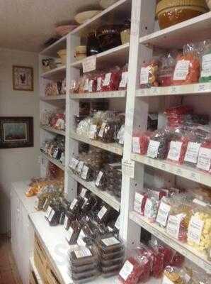 The Amish Country Store Inc.