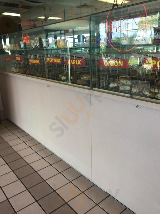 Stew's House Of Bagels