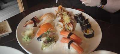 Big Sea Sushi & Noodles