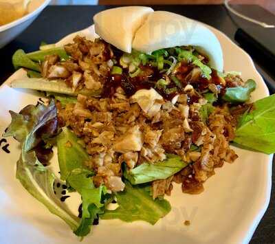 Tosu Ramen And Sushi