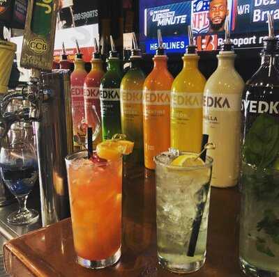 Bro's Pizzeria & Bar