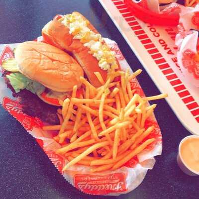 Freddy's Frozen Custard And Steakburgers
