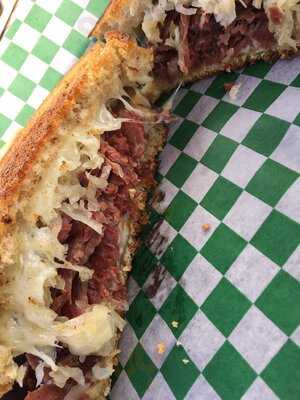 Whistle Binkies Olde World Pub