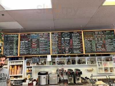 Johnny's Breakfast & Lunch