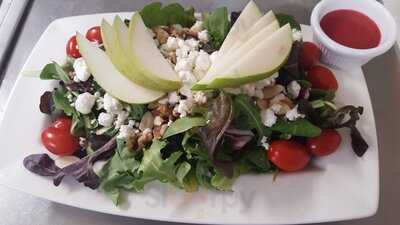 Grape Street Bar & Grill