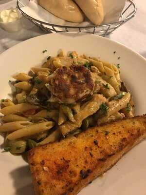 Pirate's Loft Restaurant