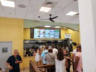 Pollo Tropical