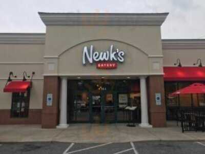 Newk's Eatery