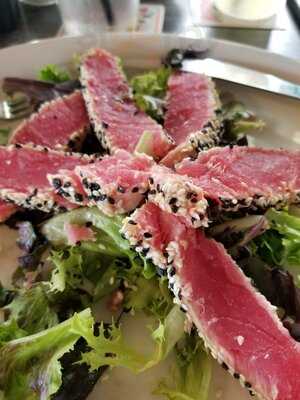 Mulligan's Beach House Bar & Grill Stuart