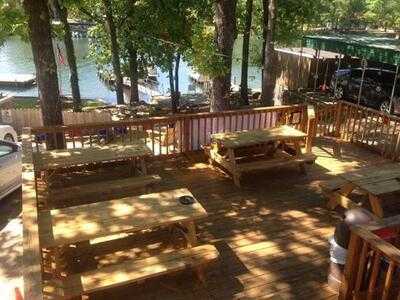 Sam's Pizza Pub & Restaurant