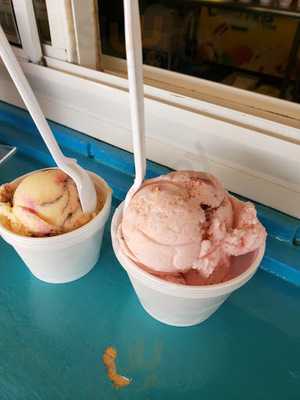 Papa Robb's Paradise Ice