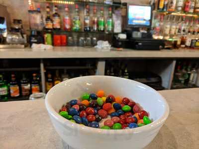 West Valley Bar & Grill