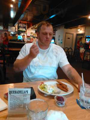 West Valley Bar & Grill