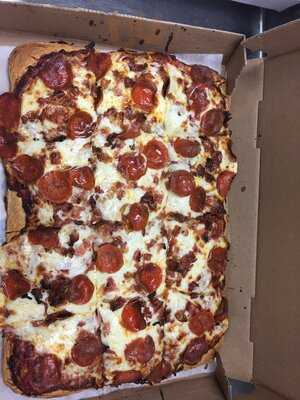 Palmieri Pizzeria & Ice Cream