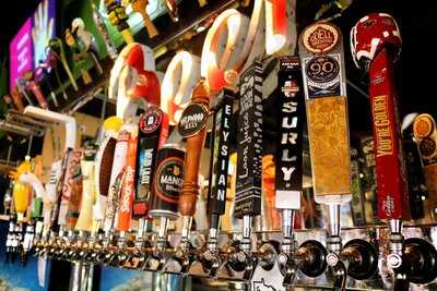 Wildwood Sports Bar & Grill