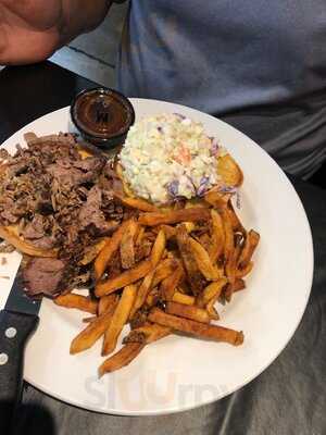 Red Oak Fillin Station