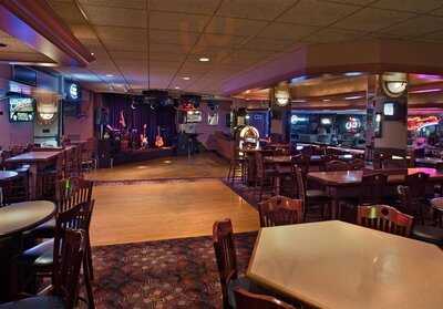 Three Shastas Bar & Grill