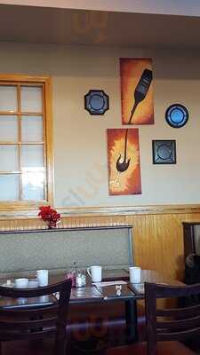 Charlies Eatery & Pub