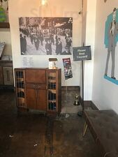 Alkeys Lounge & Eatery
