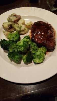 Thyme Restaurant & Lounge