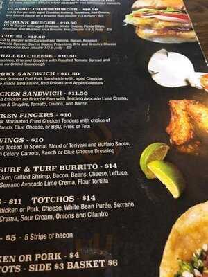 D Street Bar And Grill