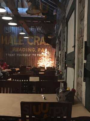 Gettin Crabby At The Crab Barn