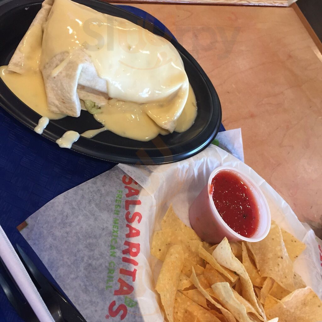 Salsarita's Fresh Mexican Grill