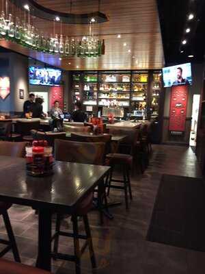 Red Robin Gourmet Burgers