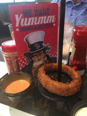 Red Robin Gourmet Burgers