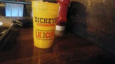 Dickey's Barbecue Pit